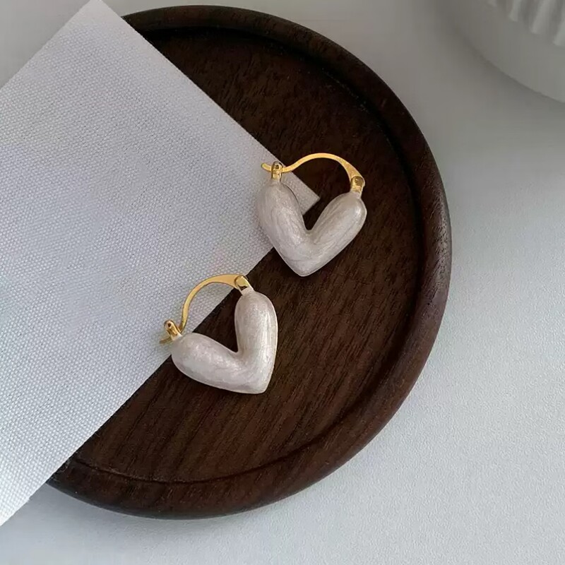 ���Ķ��� �����ζ���Ů2025���¿��߼��ж���С����ƶ��ض������ʶ���