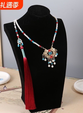 璎珞项链金锁配饰汉服马面裙女