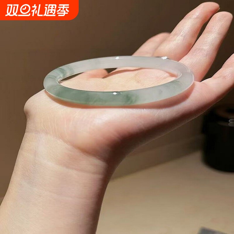 不知春新疆平替仿天山翠手镯女冰种飘花玉镯美人镯礼物古风新中式