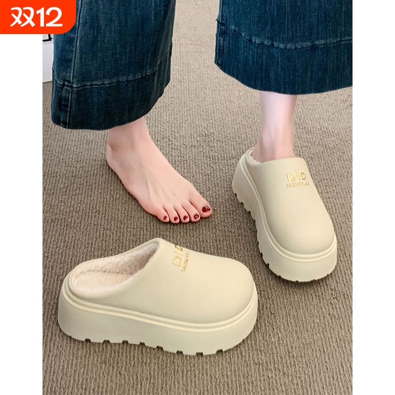 厚底白色皮面勃肯鞋女半拖冬季外穿2025新款一脚蹬加绒雪地棉拖鞋