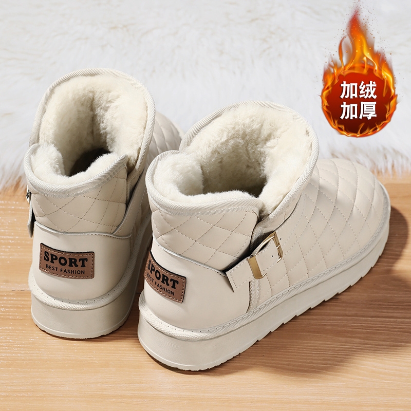 啄木鸟特大码女鞋41到43雪地靴皮毛一体冬季2025新款加绒加厚东北