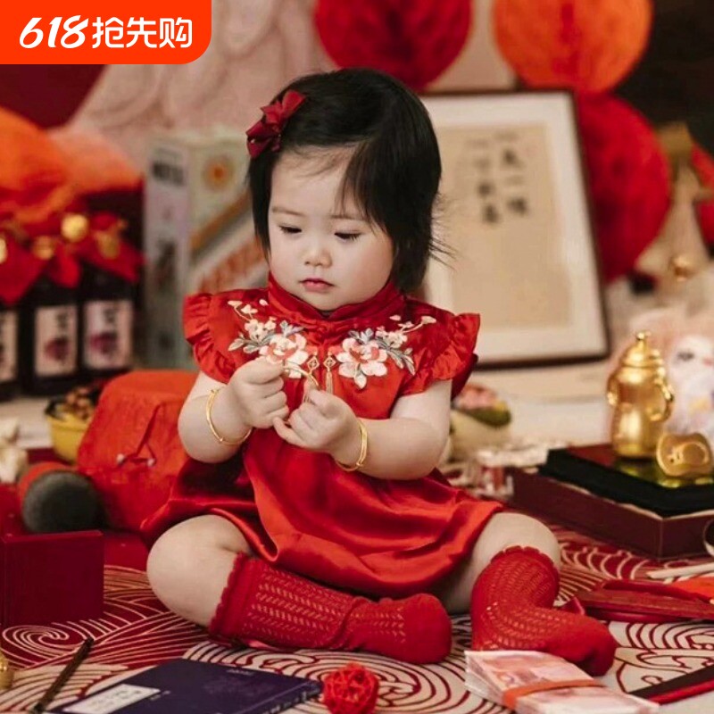 春夏周岁女宝礼服新中式国风红色喜气包屁衣满月百天生日抓周唐装