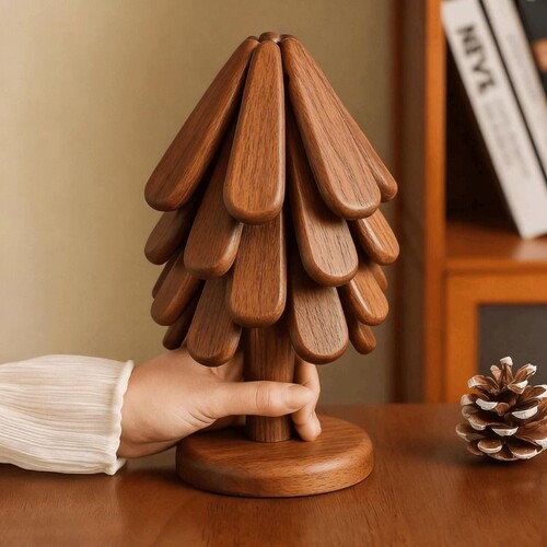 高级感实木圣诞树胡桃色隔热垫餐