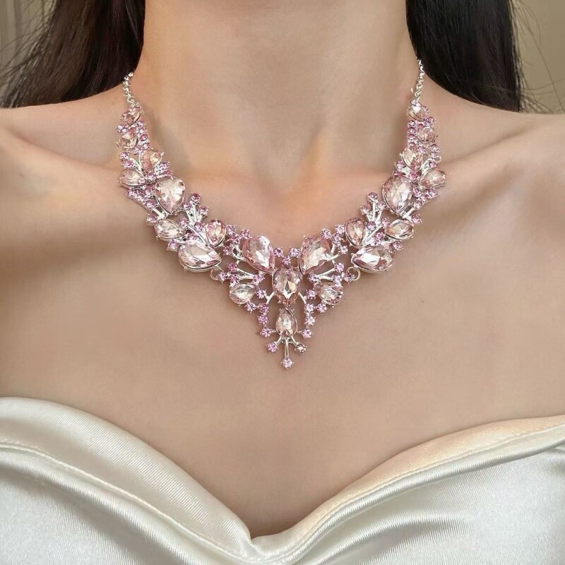 高级感轻奢气质粉色锆石项链夸张设计感颈链新娘晚礼服宴会配饰女