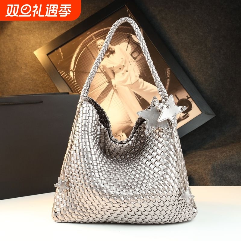 编织大包包2025新款时尚真皮女包时尚潮流大容量单肩包网格水桶包