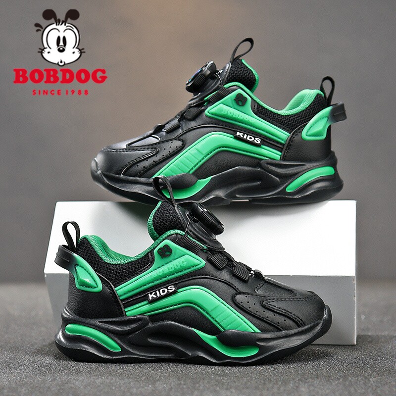 巴布豆男童鞋子2025春秋新款防水皮面旋转软底女童运动鞋减震跑步