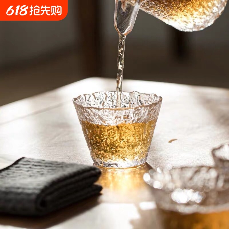 小白酒杯家用一口杯清酒酒具玻璃日式套装一两酒盅特色可爱烧酒杯
