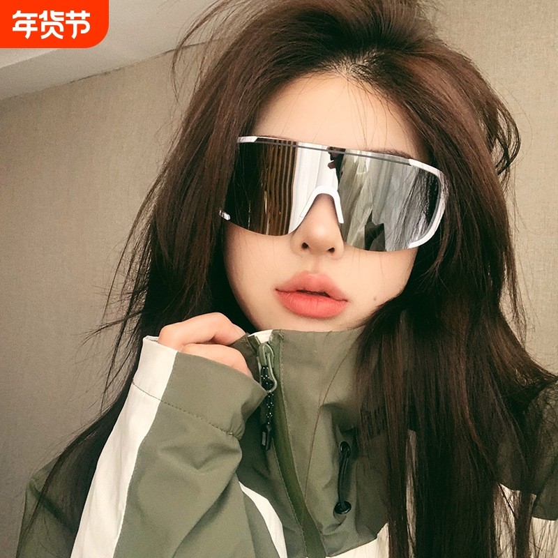 户外骑行墨镜运动眼镜男登山太阳镜女护目防风镜包邮圆脸黑框水银