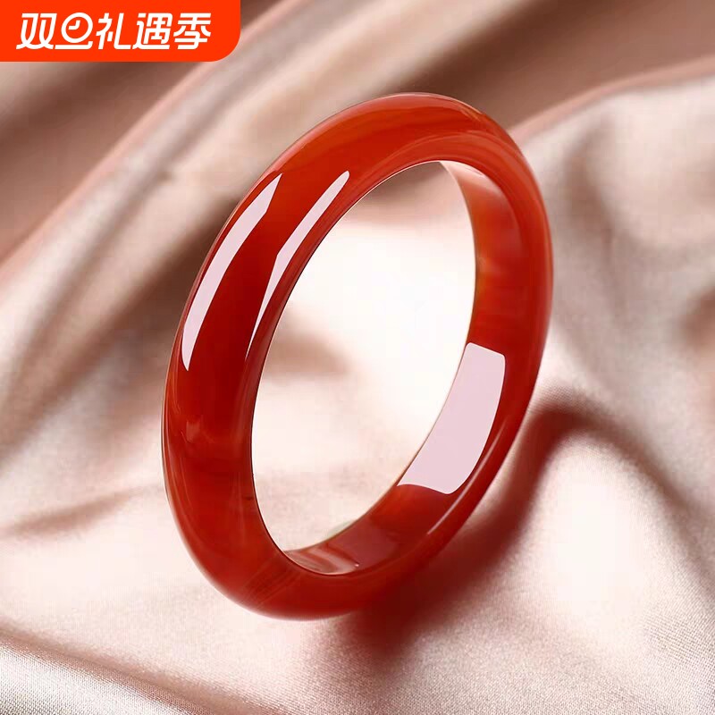 天然红玛瑙手镯车厘子红女款玉髓镯子飞碟条冰种本命年手环妈妈