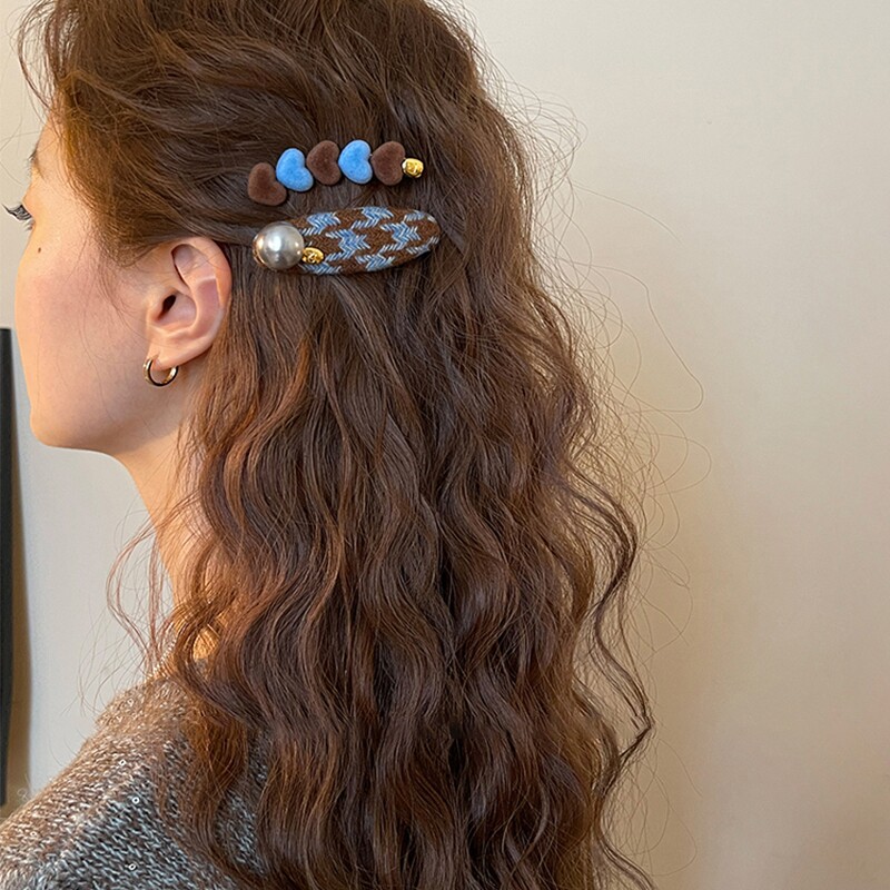 高级感发夹女爱心撞色侧边夹前额一字发卡碎发刘海夹2025新款头饰