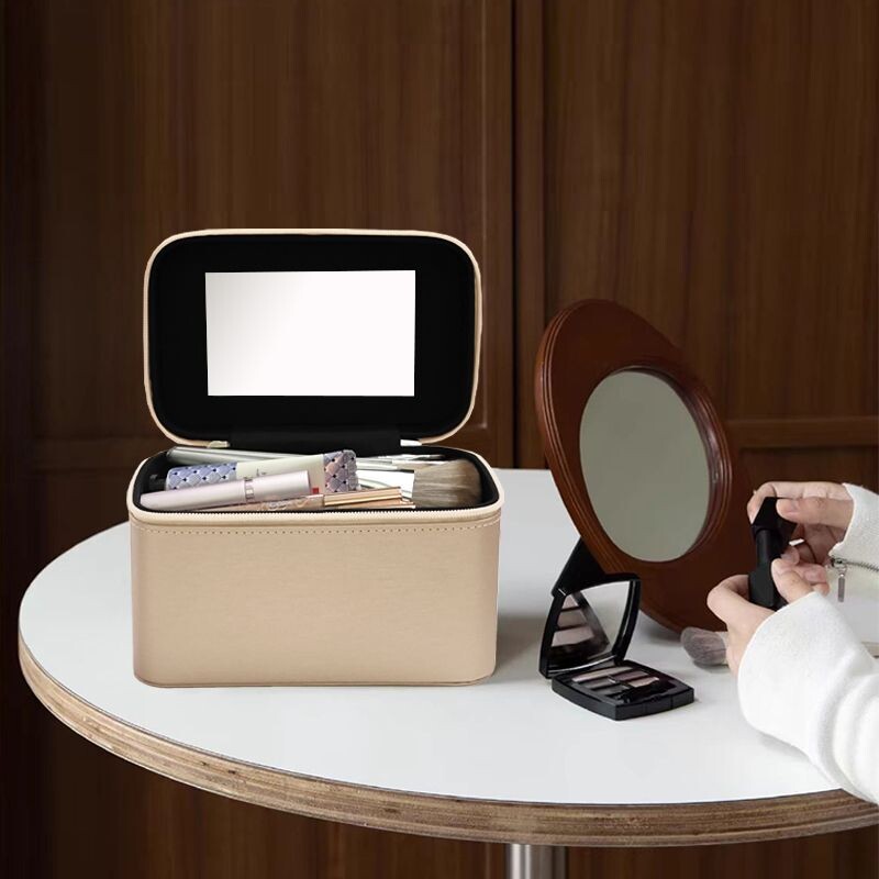 便携化妆包超火化妆品收纳盒手提化妆箱带镜旅行洗漱包镜子好物