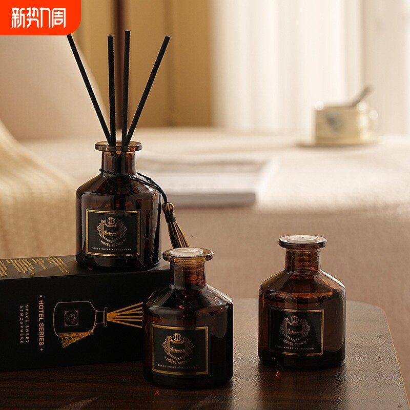 棕色小肚瓶流苏款无火香薰精油卧室客厅香氛熏香摆件家用香水