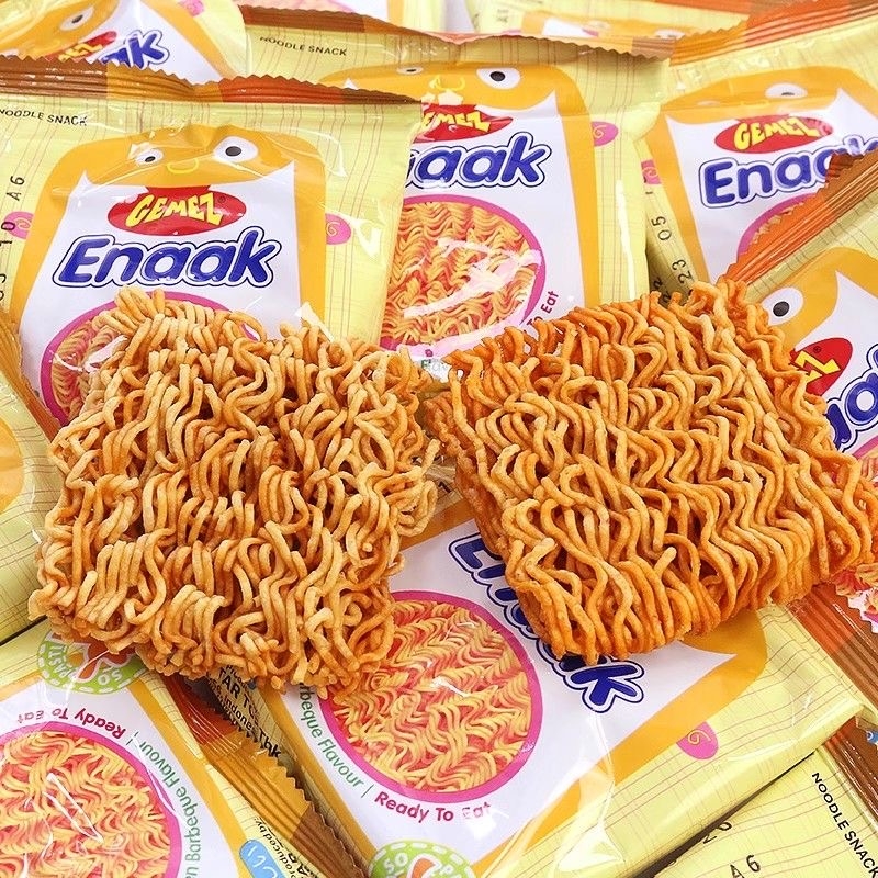 印尼进口小鸡面Gemez干脆面烧烤辣味办公室网红童年休闲零食整箱
