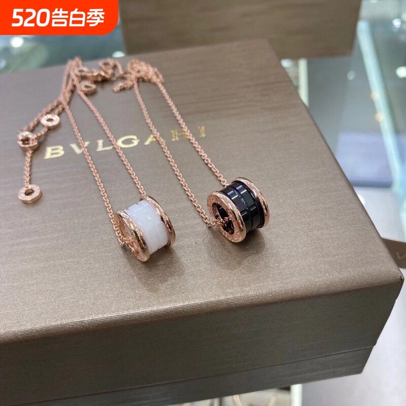 小蛮腰弹簧项链镀黑陶瓷小红人慈善款情侣锁骨链不掉色白金高级感
