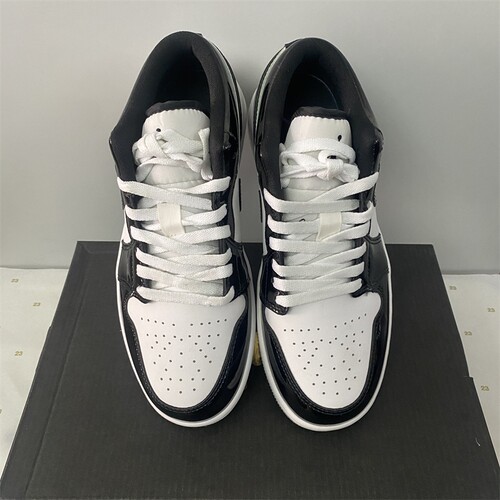 夏季J1Low烟灰黑白熊猫影子灰水洗牛仔蓝红绿脚趾男女情侣鞋平底