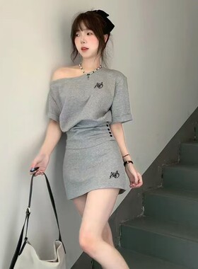 气质休闲运动套装女夏季学生韩版时尚宽松斜肩短袖短裙两件套显瘦