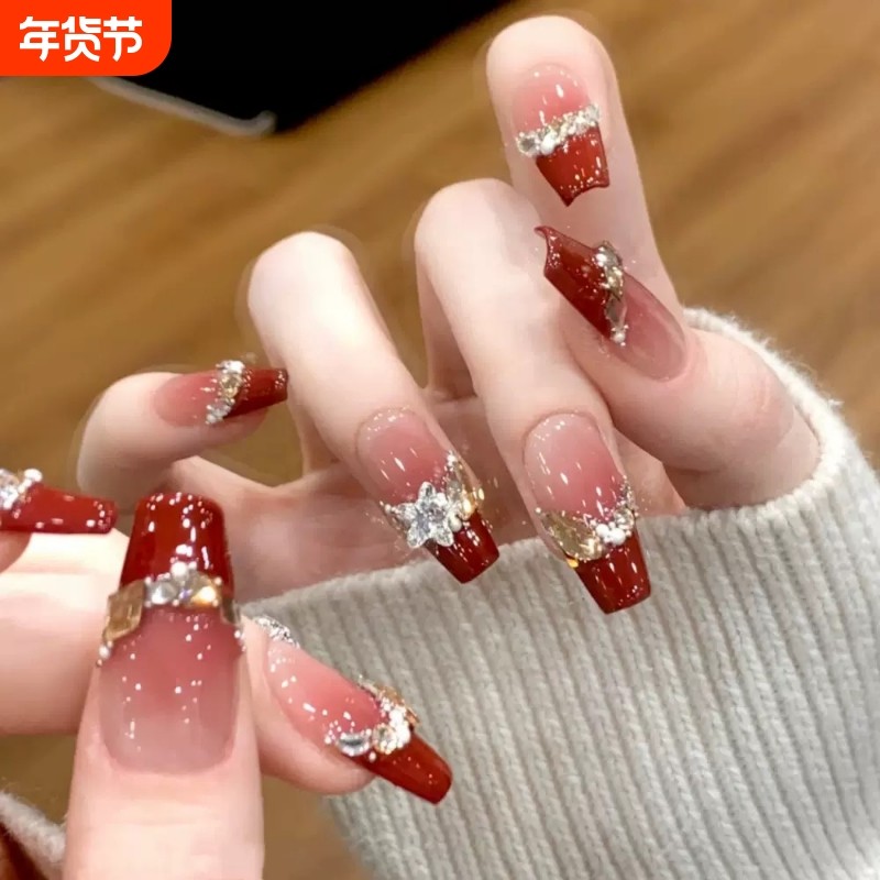 2026新年款感显白法式爆闪穿戴甲片美甲贴新年战甲磨砂黑皮蝴蝶,彩妆/香水/美妆工具,穿戴甲/甲片,淘宝优惠券,粉丝福利购,淘宝优惠卷