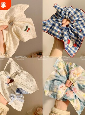 韩系蓝色格子方巾|超4.7万次加购