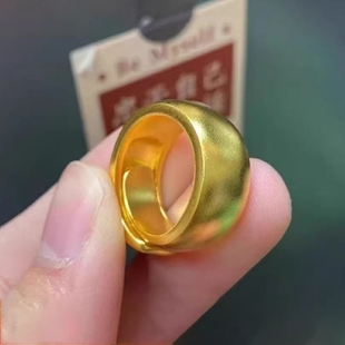 古法黄金色宽面素圈戒指情侣款泥鳅背实心简约时尚轻奢高级感指环