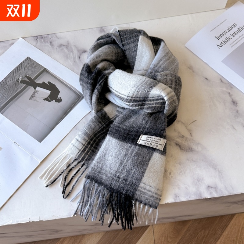 2025新品100%纯羊毛围巾英伦百搭格子球冬季礼盒装围脖送礼物情侣