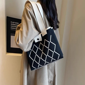 今年流行手工针织包包2024大容量通勤单肩托特包女小清新手提袋子