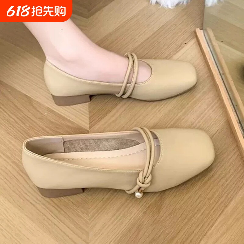 意尔康心选玛丽珍仙女配裙子小皮单鞋女春秋晚风温柔平底奶奶瓢鞋