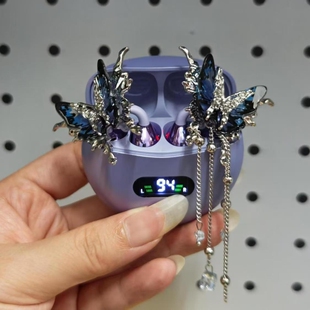 适用于FreeClip耳机幽暗灵蝶流苏钻扣夹扣小众甜酷风气质百搭配饰