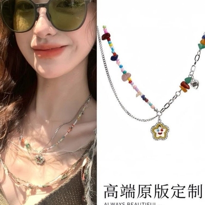 个性多巴胺百搭串珠笑脸项链女新款小众锁骨链甜酷精致彩色配饰