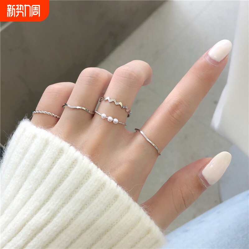 ins简约波浪形戒指个性指环小众设计感网红尾戒指套装女可调节