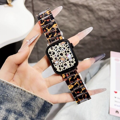 适用于苹果手表AppleWatch表带适用于Watch10/11豹纹三株表带WatchSE3/2/1蝴蝶扣表带时尚个性