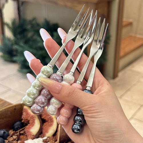 网红高颜值家用可爱珍珠水果叉不锈钢创意甜品叉子儿童水果签子