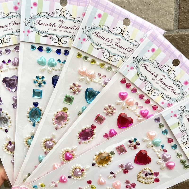 儿童钻石贴纸女孩眉心化妆立体爱心彩色水晶贴宝石珍珠脸部蝴蝶