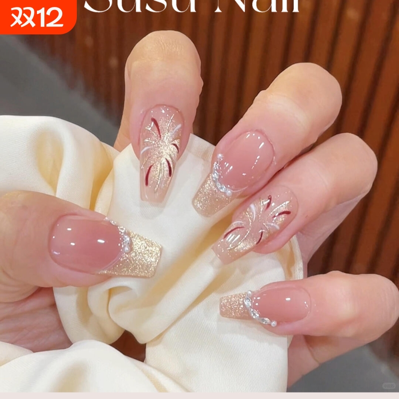 秋冬新款显白烟花法式中长款穿戴甲猫眼美甲贴片红色粉色蝴蝶结