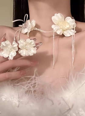 【香氛调】超仙温柔白色花朵项链氛围感气质锁骨链套装