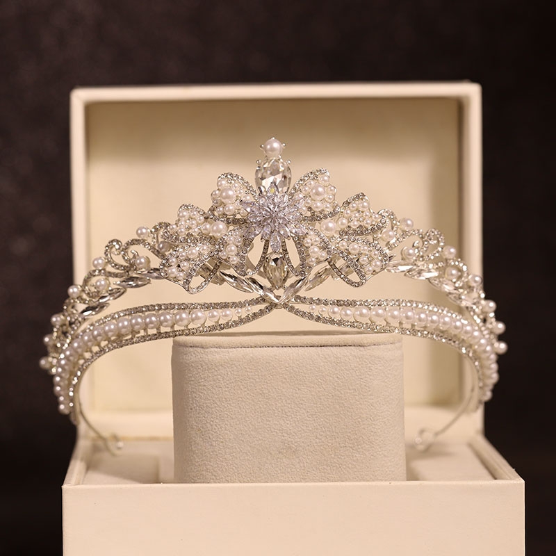 新娘皇冠头饰巴洛克简约大气女十八岁生日王冠婚纱礼服影楼配饰品