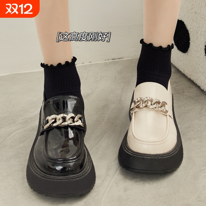 黑色木耳边袜子女花边短袜