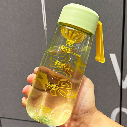 夏季水杯女生高颜值学生儿童上学专用运动便携手提塑料耐高温杯子