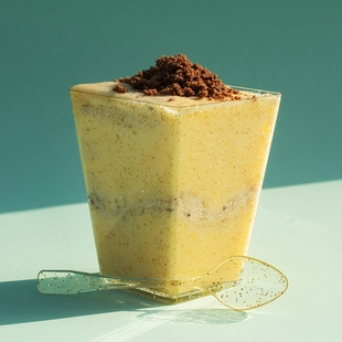 150ml塑料杯5oz金粉慕斯杯方形金点杯甜品杯ps透明杯子现货跨境