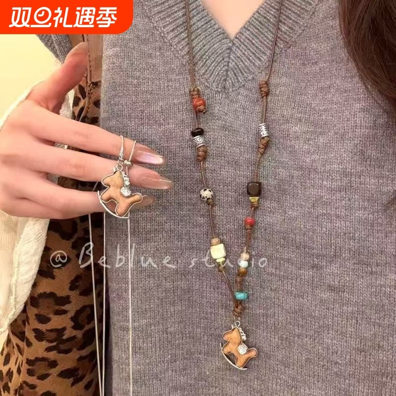 复古马年小马吊坠抽拉长款项链女秋冬新款毛衣链高级感本命年配饰