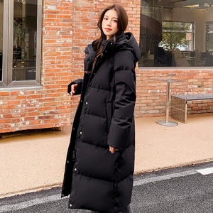 黑色羽绒服女中长款过膝加厚2024冬季新款韩版连帽中戏大码外套装