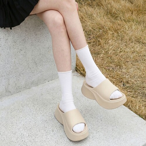 6cm厚底拖鞋女款夏季外穿海边沙滩踩屎感凉拖女士黑色白色防滑