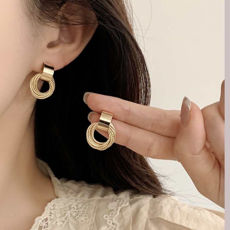 欧美风镂空圆圈耳钉时尚气质百搭耳环小众耳饰无耳洞耳夹金色银色,饰品/流行首饰/时尚饰品新,耳钉,淘宝优惠券,粉丝福利购,淘宝优惠卷
