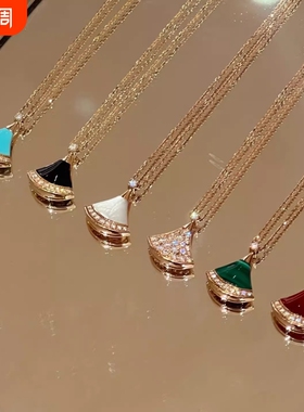 白贝母小扇形项链女18K红玉髓镶满钻大裙子锁骨链V金不掉色送礼物