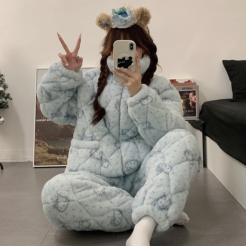 珊瑚绒睡衣女款冬季三层夹棉套装