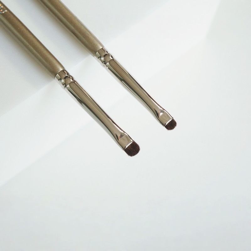 小马毛眼部细节刷小号眼线眼影刷眼睑下至卧蚕化妆刷子锥形便携