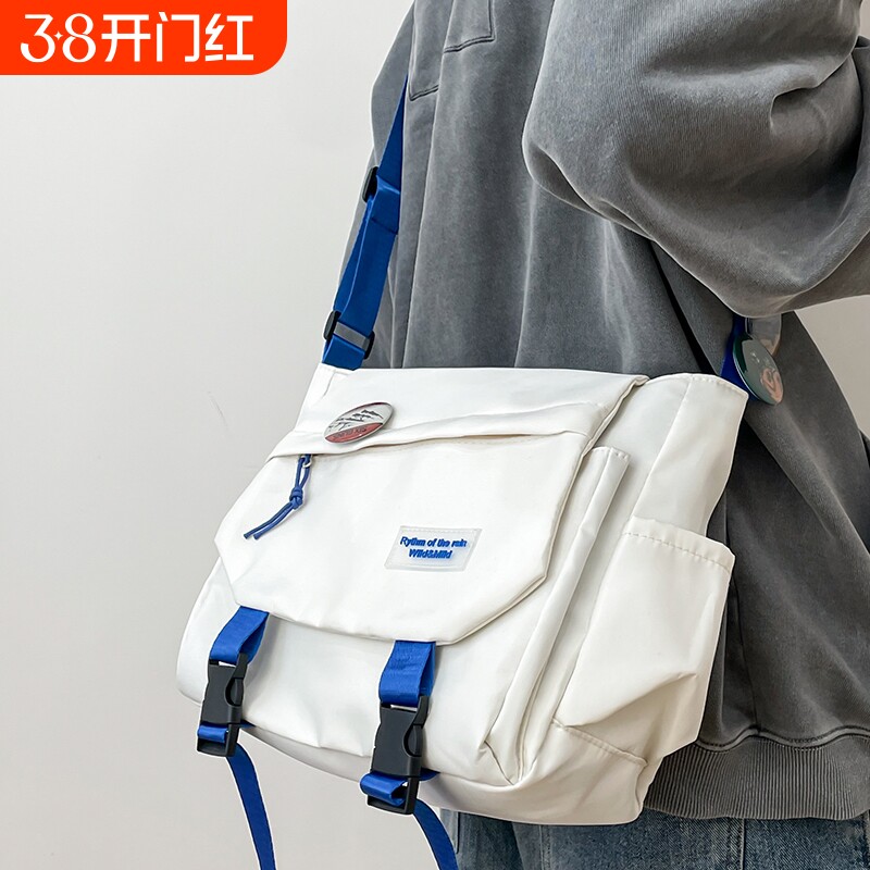 男士斜挎包机能工装日系潮牌单肩包大容量背包男包邮差包防水尼龙