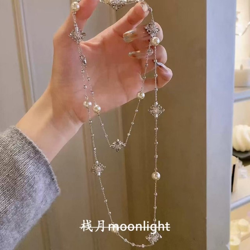 【栈月】法式复古银色鸢尾花珍珠长款项链秋冬轻奢时尚毛衣链颈链