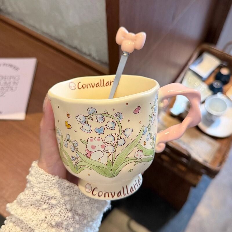 风铃花小兔高脚杯子高颜值马克杯情侣家用陶瓷水杯生日礼物送女生
