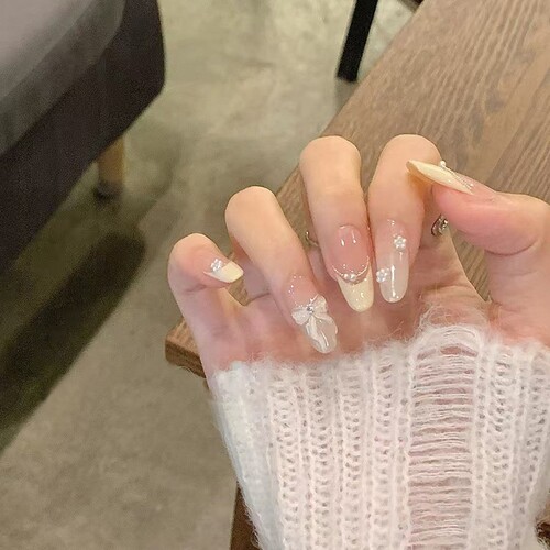 纯手工穿戴美甲冰糯蝴蝶结元气少女感可爱百搭穿戴甲千金法式椭圆