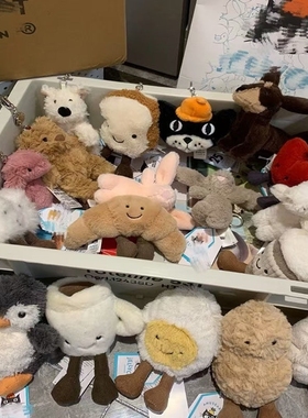 jelly趣味平替挂件牛角包球类钥匙扣包包装饰毛绒玩具礼物批发